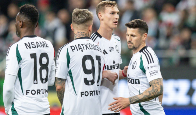 Legia Warszawa straciła dwóch piłkarzy po meczu z Widzewem. Co wiadomo o kontuzjach?
