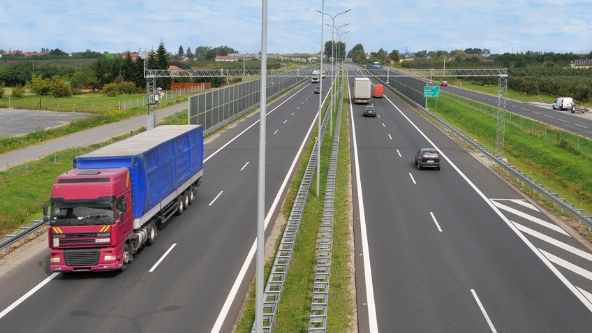 Utrudnienia drogowe 8 czerwca 2026: A4, A1, S7 i S8. Gdzie kierowcy muszą uważać w poniedziałek rano?