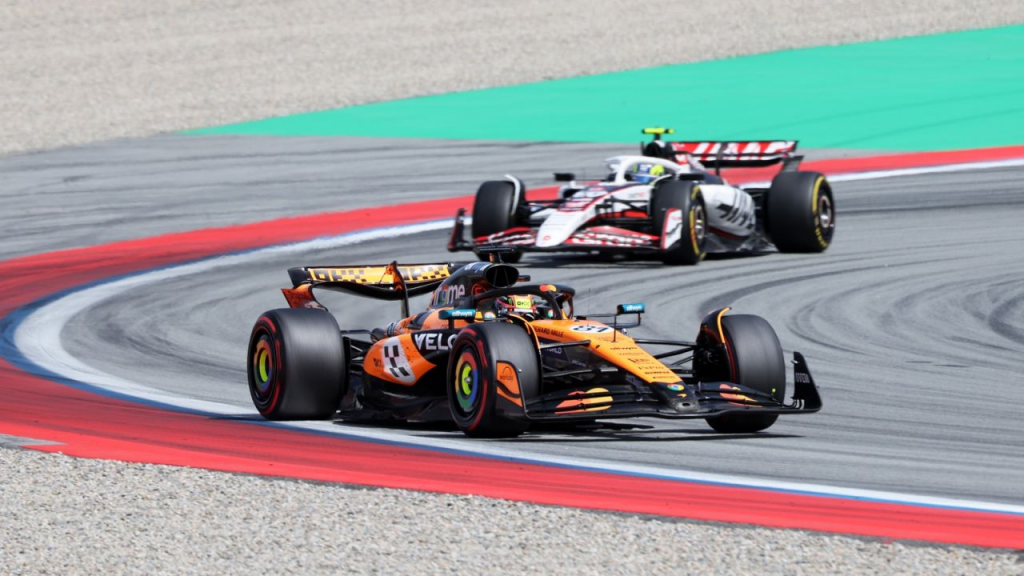 Kiedy następny wyścig F1 po GP Barcelony? Data GP Austrii i transmisja w Polsce