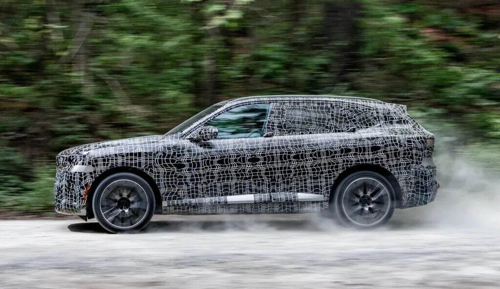 Nowe BMW iX5 60 xDrive: cena w Polsce, dane techniczne i termin sprzedaży elektrycznego X5