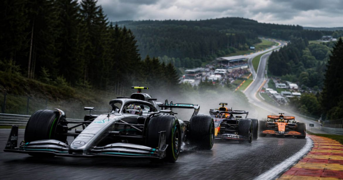 GP Belgii 2026: Verstappen najszybszy, Norris z karą. Co przed kwalifikacjami?