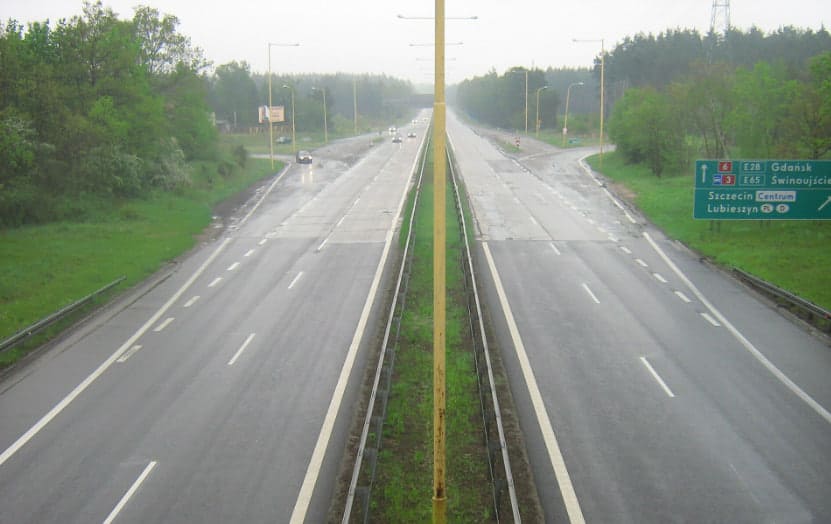 Korki na A6 i S3 w stronę morza. Gdzie kierowcy stoją 18 lipca?