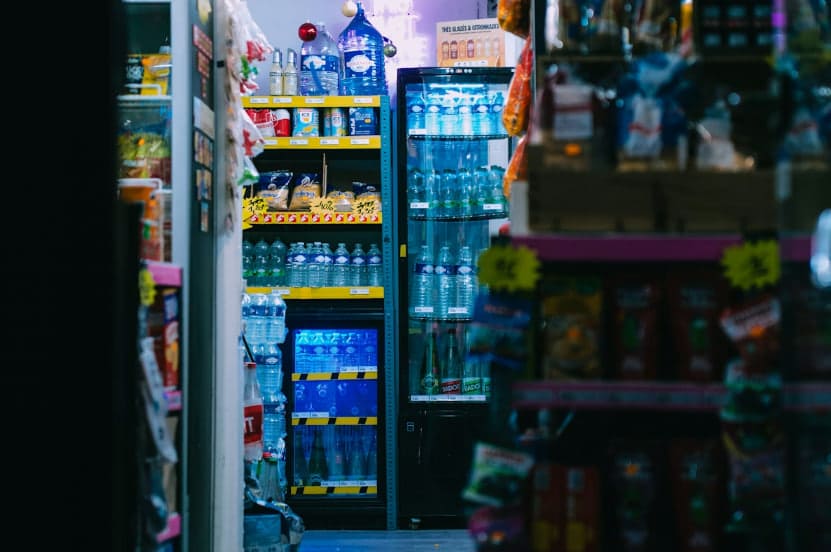 7-Eleven rezygnuje z Żabki. Co dalej ze sklepami?