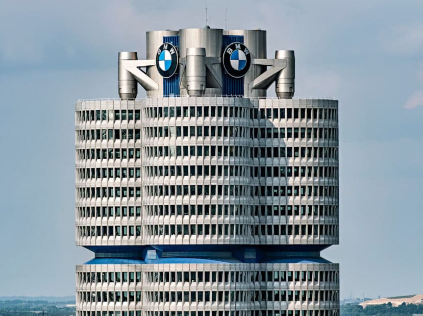 BMW szykuje redukcję nawet 8 tys. miejsc pracy. Czy cięcia uderzą również w Polskę?