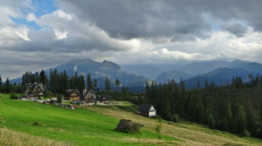 Tour de Pologne 8 sierpnia: zamknięte drogi w Bukowinie, Białym Dunajcu i Gliczarowie