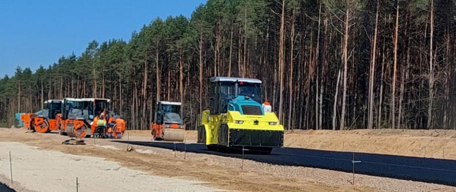 Karambol DK74 w Przełomie. Co się stało na budowie S74?